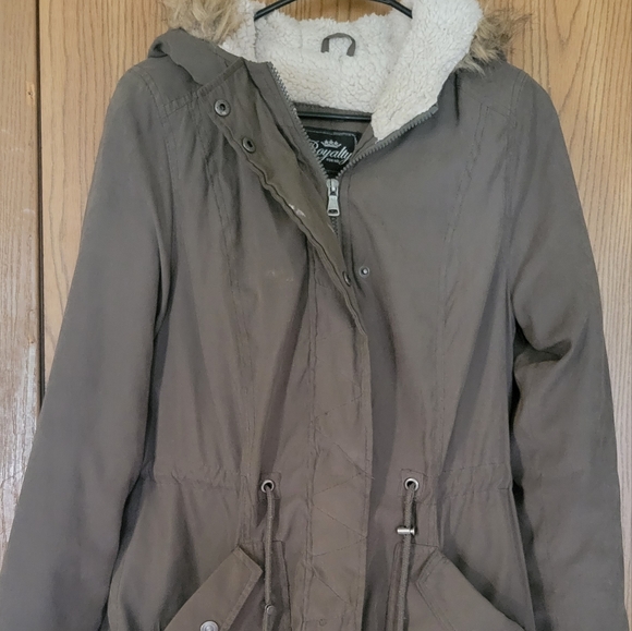 Coat - Picture 1 of 3